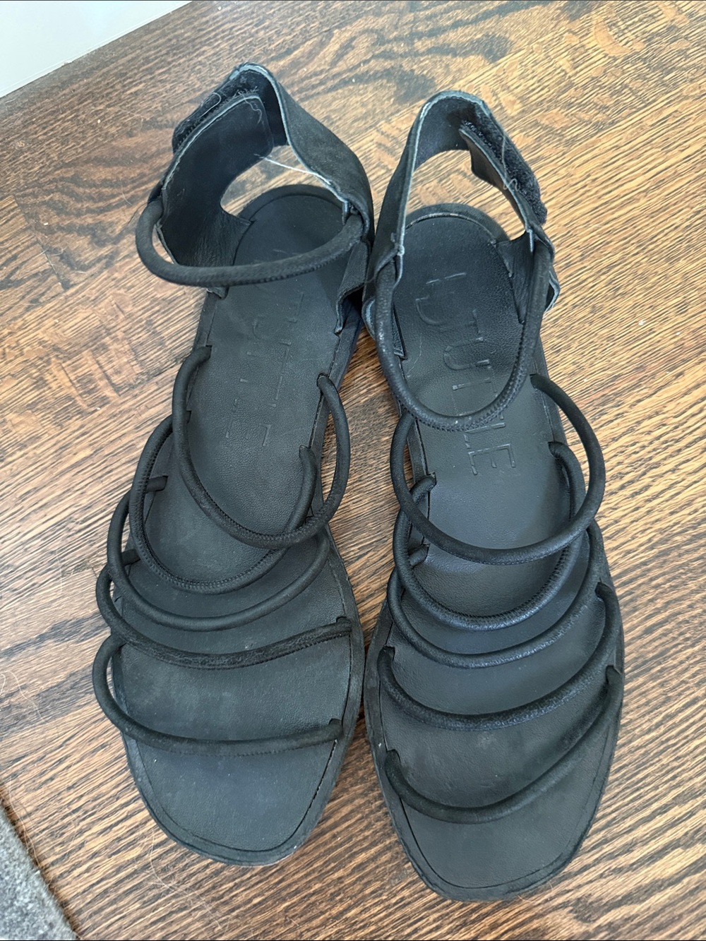 LD Tuttle Black Multi-Strap Women's Sandals with Ankle Closure